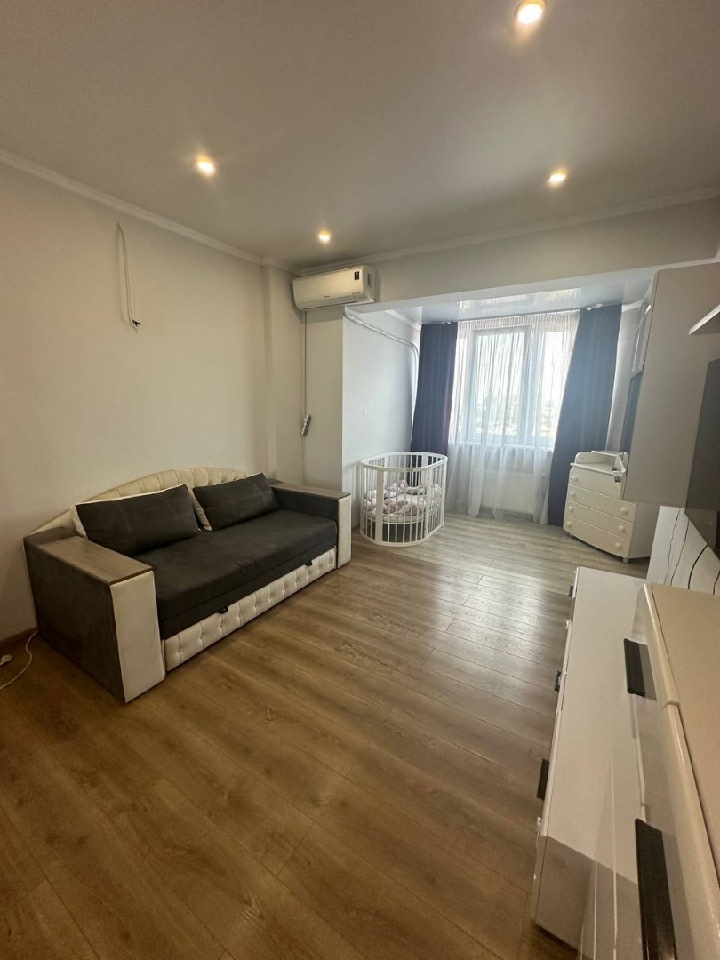 продажа однокомнатной квартиры номер A-173661 в Малиновском районе, фото номер 14